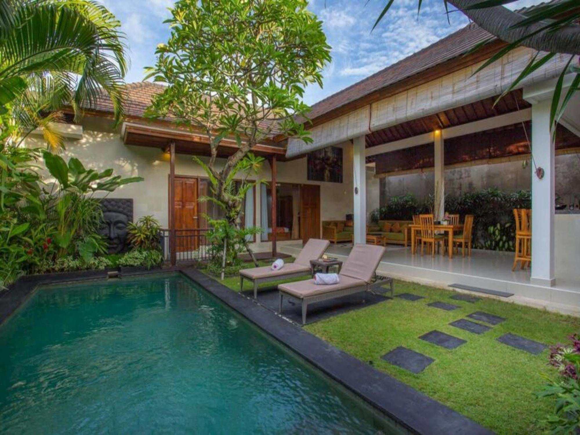 Sandi Agung Villa Семиньяк Экстерьер фото